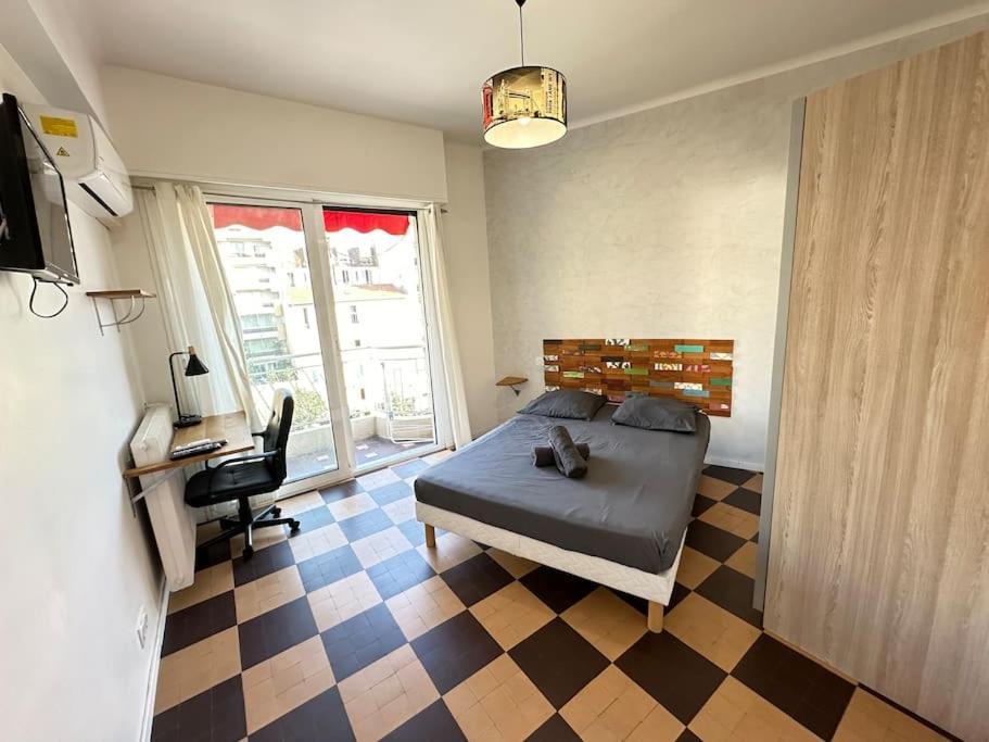Appartement Avec 4 Chambres Doubles - Proche De La Mer, Des Transports Et De La Promenade Des Anglais Niza Exterior foto