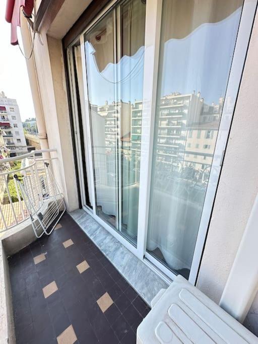 Appartement Avec 4 Chambres Doubles - Proche De La Mer, Des Transports Et De La Promenade Des Anglais Niza Exterior foto